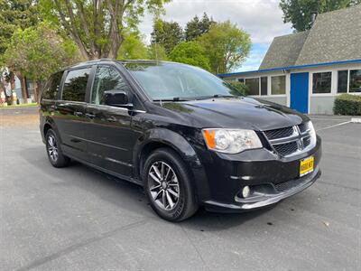 2017 Dodge Grand Caravan SXT   - Photo 11 - Fremont, CA 94536
