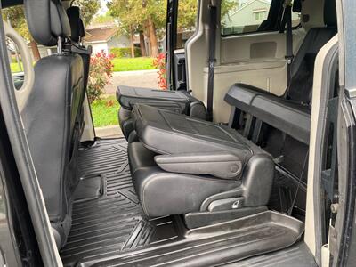 2017 Dodge Grand Caravan SXT   - Photo 18 - Fremont, CA 94536