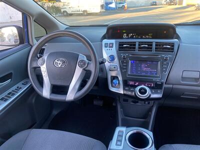 2012 Toyota Prius v Two   - Photo 22 - Fremont, CA 94536