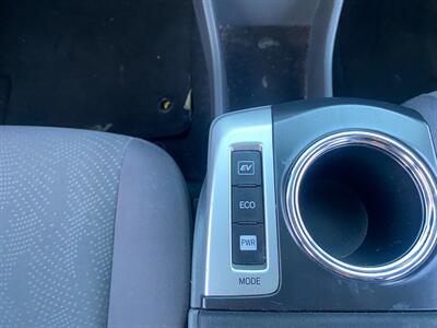 2012 Toyota Prius v Two   - Photo 23 - Fremont, CA 94536