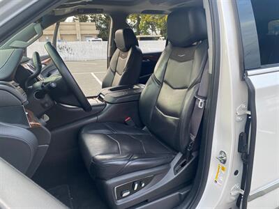 2017 Cadillac Escalade Luxury   - Photo 10 - Fremont, CA 94536