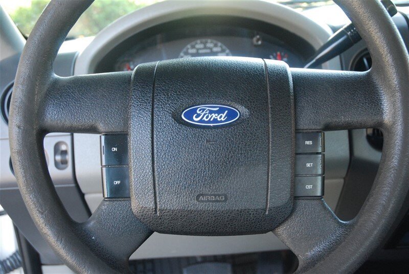 2007 Ford F-150 XL photo