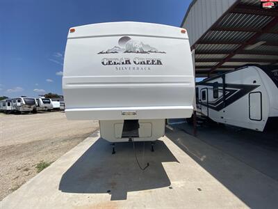 2005 CEDAR CREEK SILVER BACK 29LRBS   - Photo 6 - Waco, TX 76712