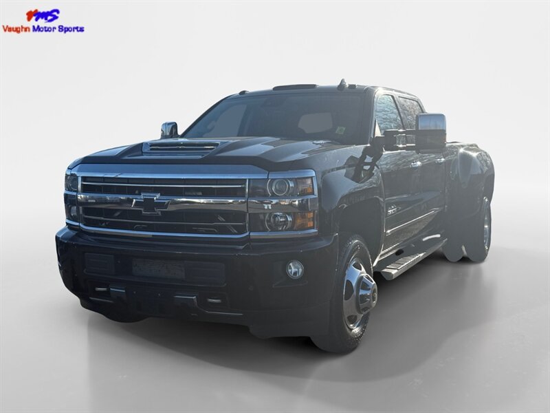 2018 Chevrolet Silverado 3500HD High Country - Photo 8 - Reno, NV 89502