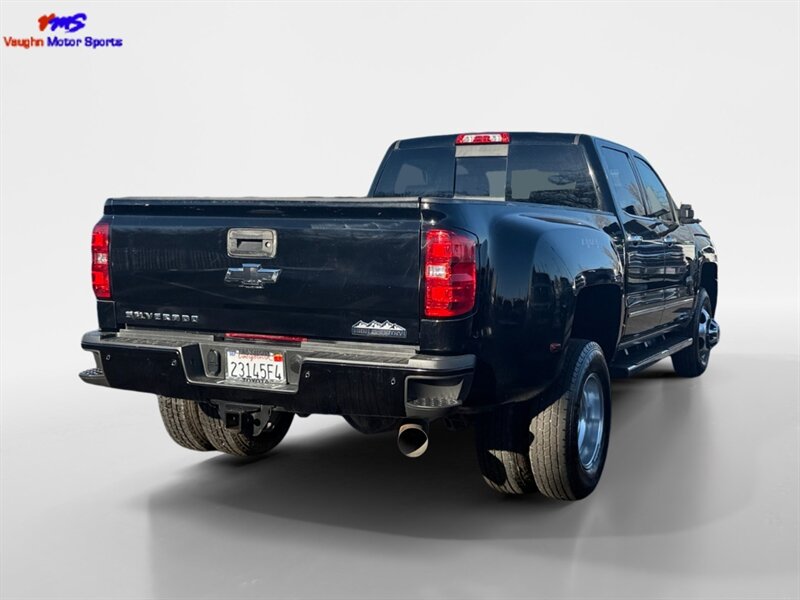 2018 Chevrolet Silverado 3500HD High Country - Photo 6 - Reno, NV 89502