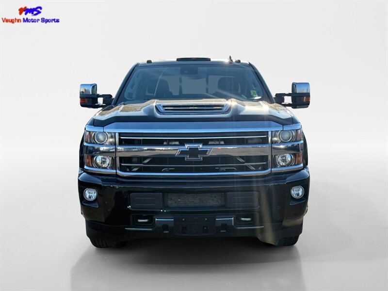 2018 Chevrolet Silverado 3500HD High Country - Photo 7 - Reno, NV 89502