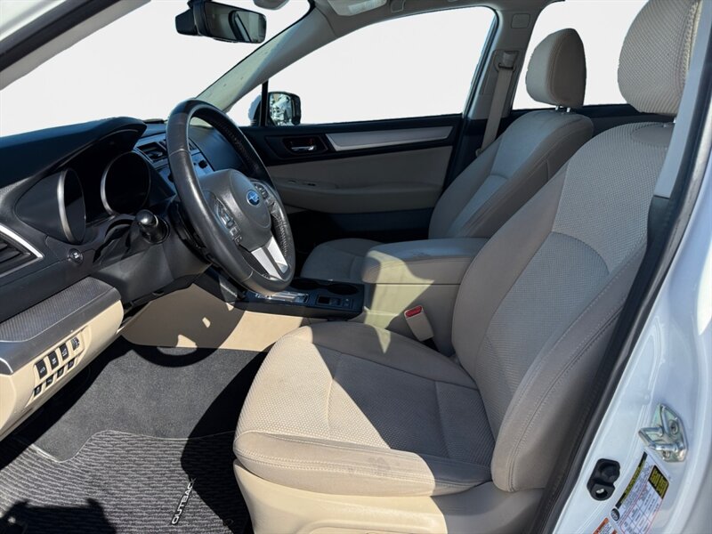 2017 Subaru Outback 2.5i Premium - Photo 9 - Reno, NV 89502