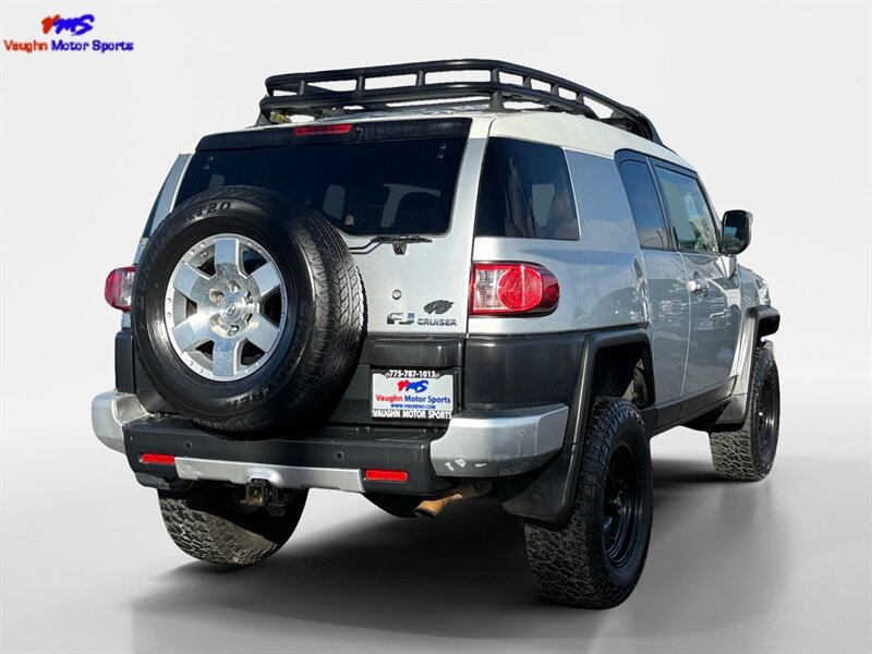 2008 Toyota FJ Cruiser - Photo 7 - Reno, NV 89502