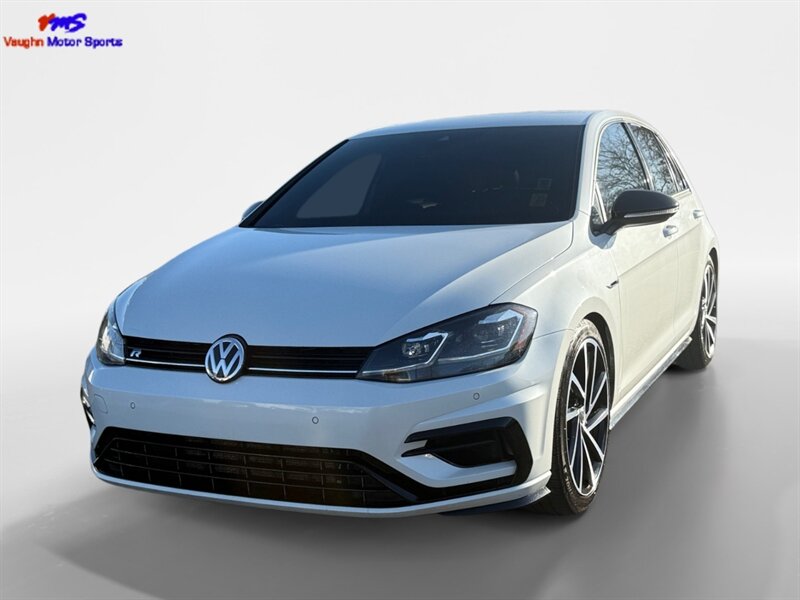 2018 Volkswagen Golf R 4Motion  
