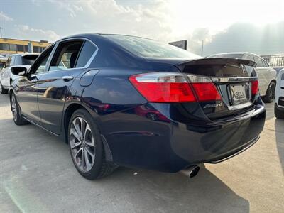 2015 Honda Accord Sport  2 OWNERS,LOW MILES, GREAT CAR! - Photo 7 - Houston, TX 77057