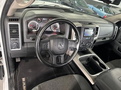 2018 RAM 1500 Big Horn  1 OWNER,41 SERVICE RECORDS,AMAZING CONDITION! - Photo 2 - Houston, TX 77057