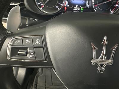 2022 Maserati Quattroporte Modena  1 OWNER,FACTORY WARRANTY,LOADED! - Photo 23 - Houston, TX 77057