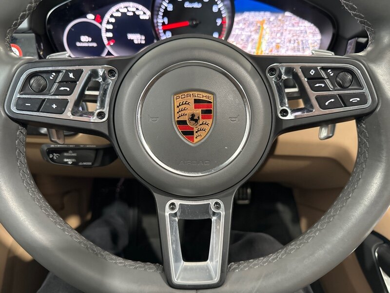 2019 Porsche Cayenne Turbo photo