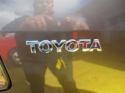 2005 Toyota Matrix - Photo 23 - Seattle, WA 98103