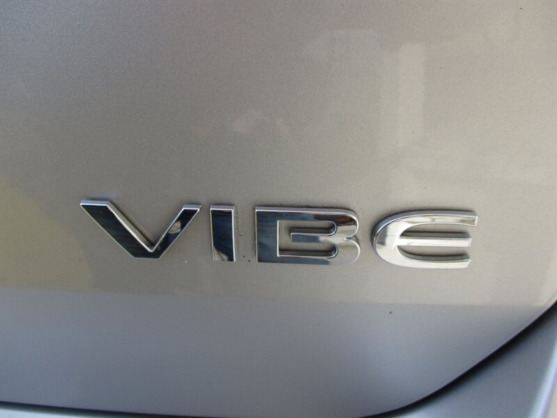 2009 Pontiac Vibe 2.4L photo