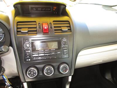 2014 Subaru Forester 2.5i   - Photo 16 - Seattle, WA 98103