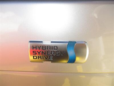 2010 Toyota Prius V   - Photo 25 - Seattle, WA 98103