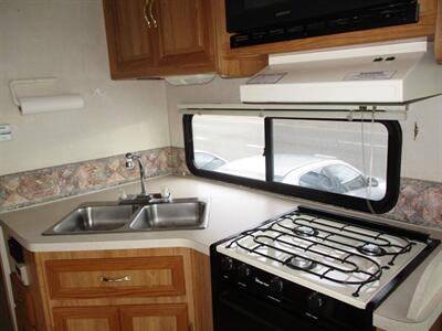 2000 Ford F-550 Coachmen Mirada 29ft   - Photo 26 - Seattle, WA 98103