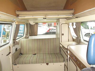 1982 Volkswagen Bus/Vanagon Camper   - Photo 19 - Seattle, WA 98103
