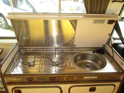 1982 Volkswagen Bus/Vanagon Camper   - Photo 36 - Seattle, WA 98103