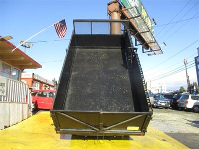 1998 Isuzu NPR Tilt Cab   - Photo 6 - Seattle, WA 98103