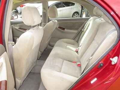 2006 Toyota Corolla LE   - Photo 12 - Seattle, WA 98103