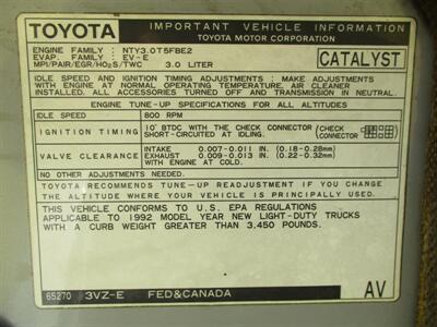 1992 Toyota Pickup SR5   - Photo 23 - Seattle, WA 98103