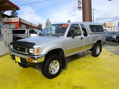 1992 Toyota Pickup SR5   - Photo 11 - Seattle, WA 98103
