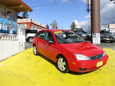 2006 Ford Focus ZX5 SES   - Photo 4 - Seattle, WA 98103