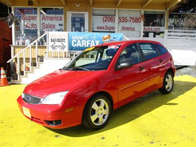 2006 Ford Focus ZX5 SES   - Photo 2 - Seattle, WA 98103