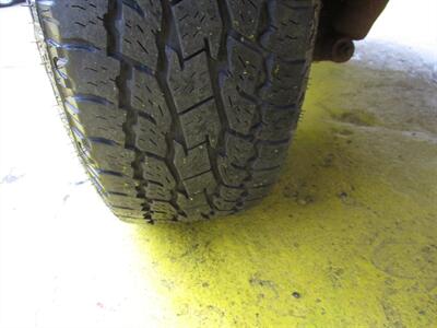 2000 Jeep Cherokee SE   - Photo 23 - Seattle, WA 98103