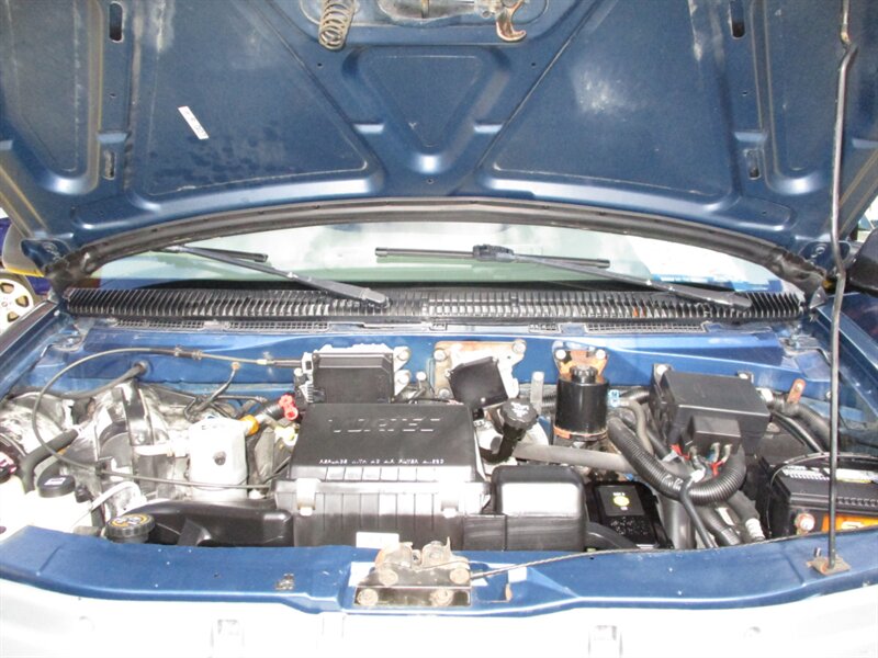 2004 Chevrolet Astro photo