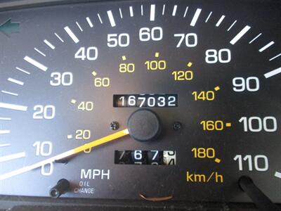 1992 Toyota Previa Deluxe   - Photo 14 - Seattle, WA 98103