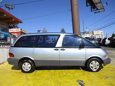 1992 Toyota Previa Deluxe   - Photo 5 - Seattle, WA 98103
