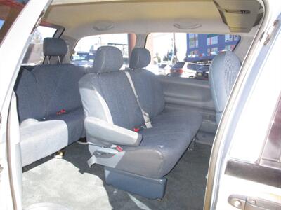 1992 Toyota Previa Deluxe   - Photo 18 - Seattle, WA 98103
