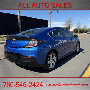 2017 Chevrolet Volt LT - Photo 13 - Escondido, CA 92029