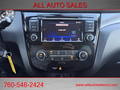 2019 Nissan Rogue Sport SV   - Photo 13 - Escondido, CA 92029