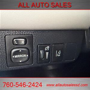 2018 Toyota RAV4 Hybrid Limited   - Photo 21 - Escondido, CA 92029