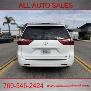 2020 Toyota Sienna LE 8-Passenger - Photo 5 - Escondido, CA 92029