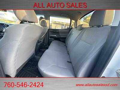 2019 Toyota Tacoma TRD Sport   - Photo 17 - Escondido, CA 92029