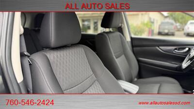 2020 Nissan Rogue SL   - Photo 27 - Escondido, CA 92029