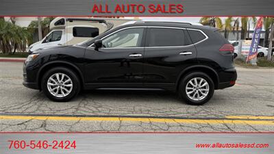 2020 Nissan Rogue SL   - Photo 10 - Escondido, CA 92029