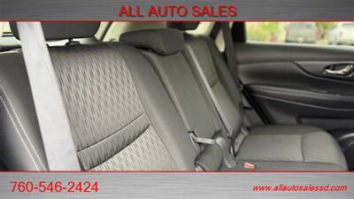 2020 Nissan Rogue SL   - Photo 28 - Escondido, CA 92029