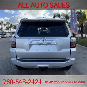 2017 Toyota 4Runner SR5 Premium   - Photo 7 - Escondido, CA 92029