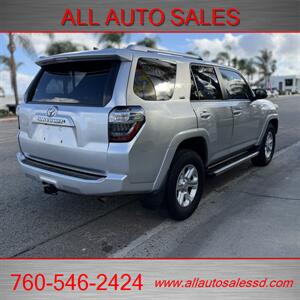 2017 Toyota 4Runner SR5 Premium   - Photo 8 - Escondido, CA 92029
