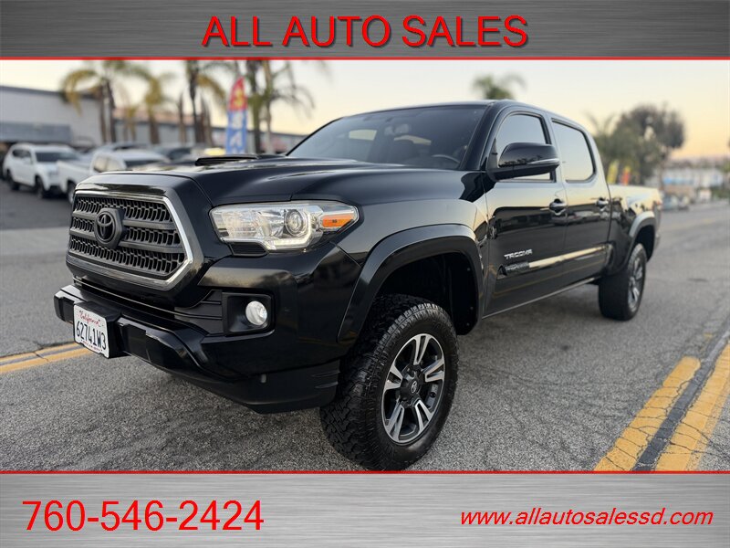 2017 Toyota Tacoma TRD Sport   - Photo 1 - Escondido, CA 92029