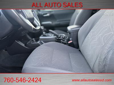 2017 Toyota Tacoma TRD Sport   - Photo 27 - Escondido, CA 92029