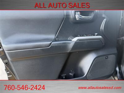 2017 Toyota Tacoma TRD Sport   - Photo 40 - Escondido, CA 92029