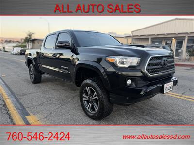 2017 Toyota Tacoma TRD Sport   - Photo 2 - Escondido, CA 92029