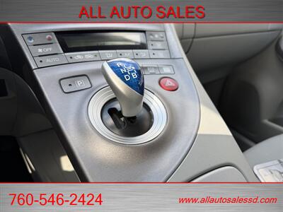 2015 Toyota Prius Two   - Photo 10 - Escondido, CA 92029